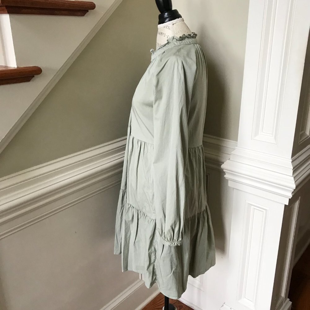 Sundry Tiered Panel Mini Dress Womens 1 Small Green Eucalyptus Long Sleeve VNeck - Picture 10 of 13